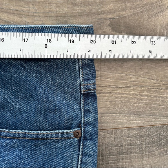 40x30 LL Bean Double L Classic Fit Denim Jeans 
Blue
ItemID 220626 - Picture 8 of 13